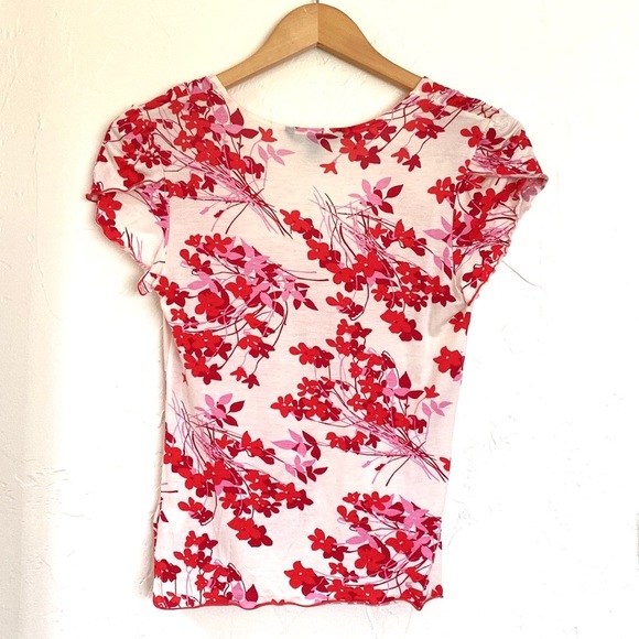 Banana Republic 🌺 V Neck Short Sleeve Floral Blouse 🌺 - Picture 2 of 8